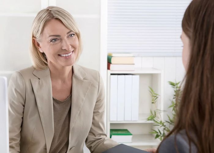 консультація щодо підбору домашнього персоналу